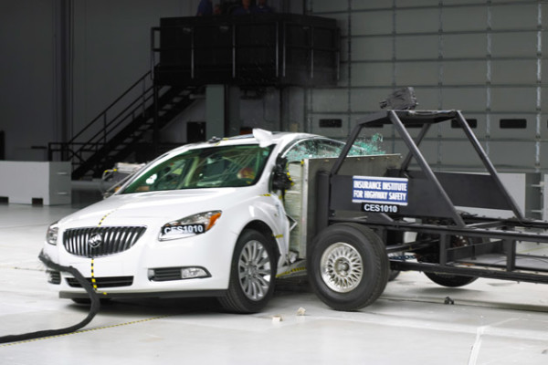 Side Impact Test Side impact tests are also very important because side impact accidents typically result in high fatality rates